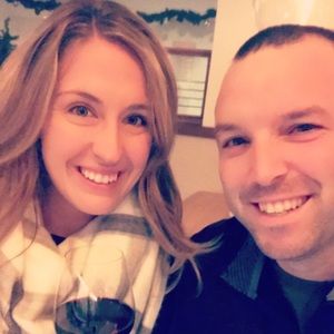 Meet your Posher, Cara